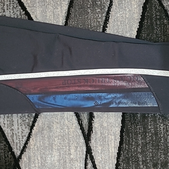 Victoria Sport Knockout Mesh Metallic Silver detail Leggings - Picture 12 of 15